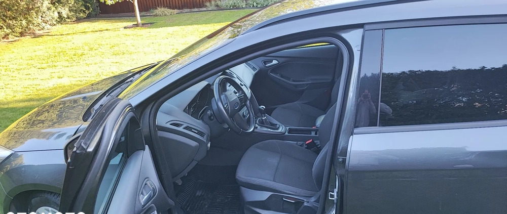 Ford Focus cena 32500 przebieg: 234000, rok produkcji 2015 z Oborniki małe 211